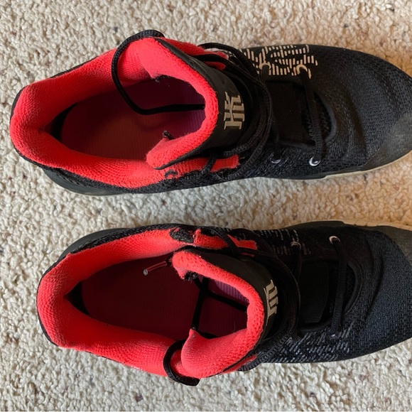 Nike Kyrie Flytrap 2 - Size 9 Black Bright Crimson - Picture 7 of 8
